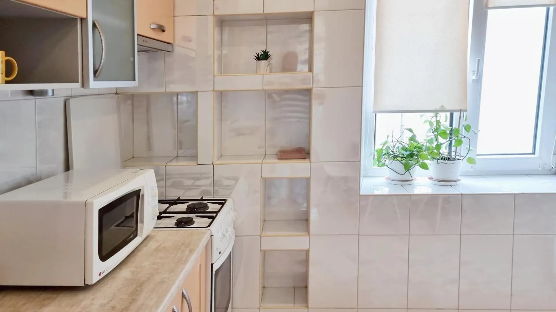 Home-Hotel Apartments On Maidan Nezalezhnosti Square Kyiv