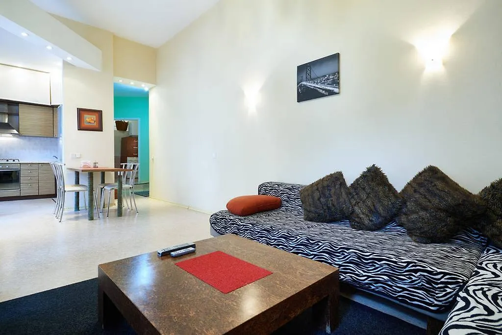 Home-Hotel Apartments On Maidan Nezalezhnosti Square Kyiv 0*,  Ukraine